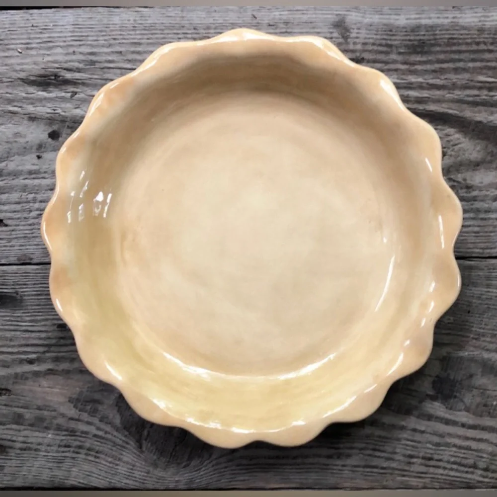 Deep Dish Fluted Pie Plate Ceramic Vintage - Picture 1 of 3